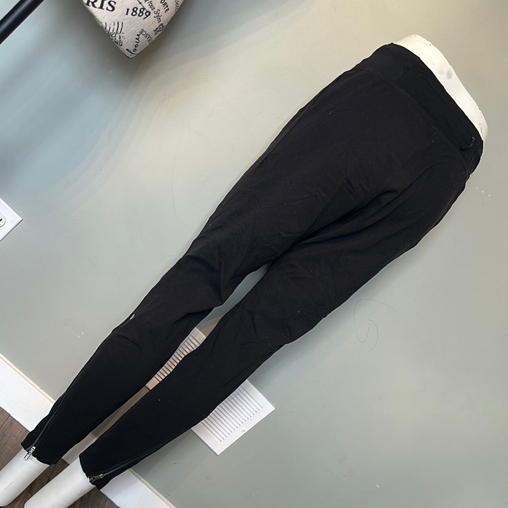 Lululemon Men’s Medium Joggers